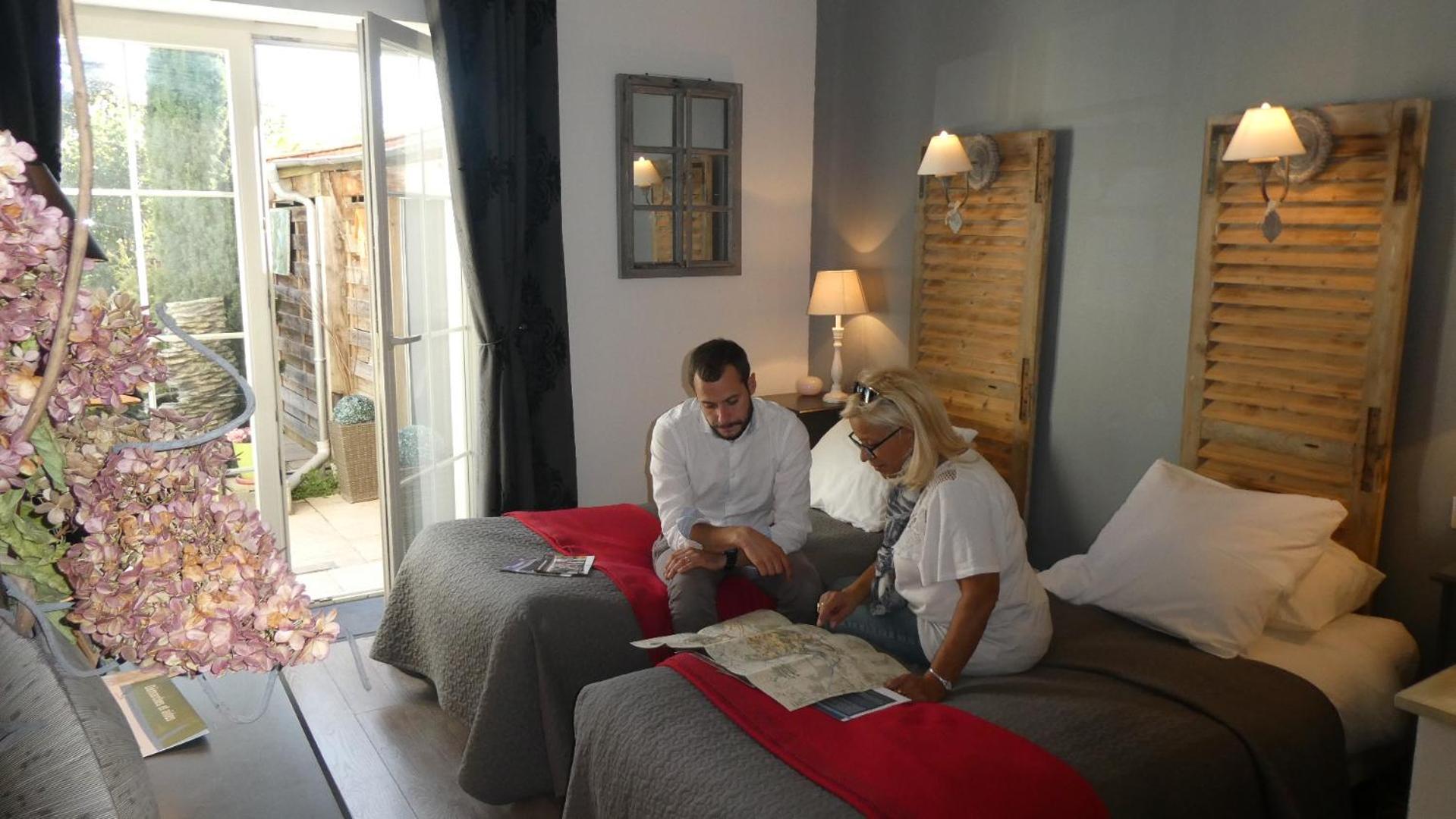 Bed and Breakfast La Bergerie-En-Vexin Jambville Exterior foto